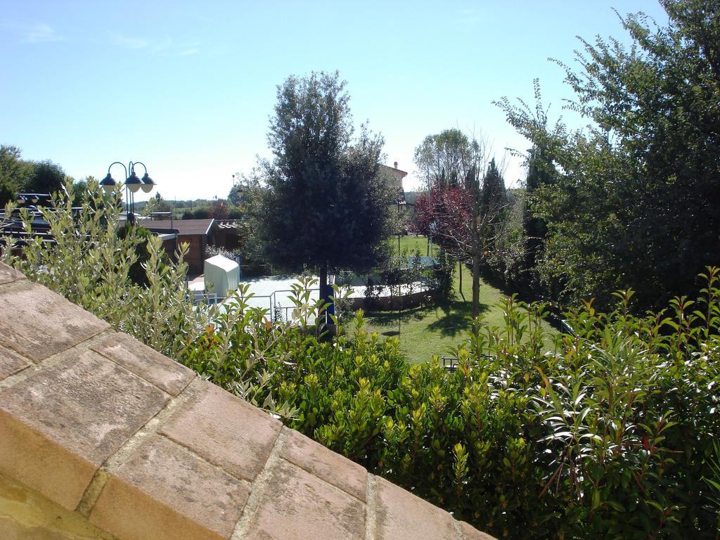 Residence Serristori Castiglion Fiorentino Exterior foto