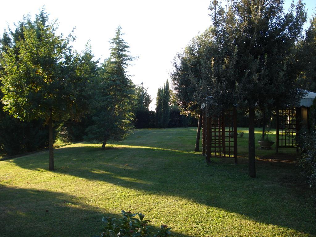 Residence Serristori Castiglion Fiorentino Exterior foto